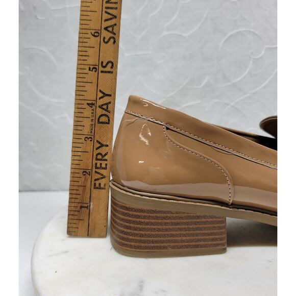 Jones New‎ York Cabeela Loafers Womens 10 Tan Faux Patent Leather Chunky Heels - Picture 14 of 16